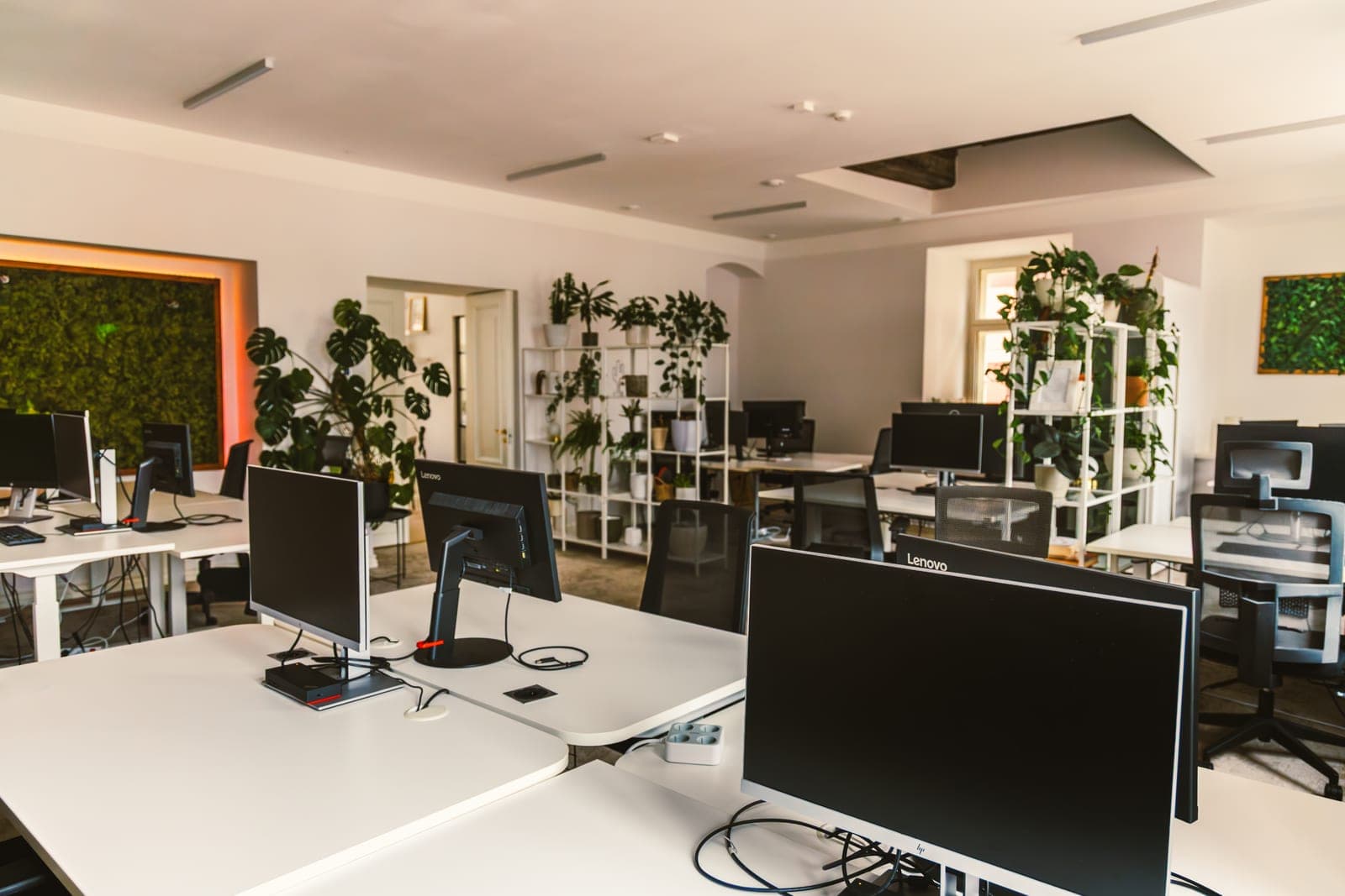 5 nippi kuidas coworking-kontoris võrgustikku laiendada